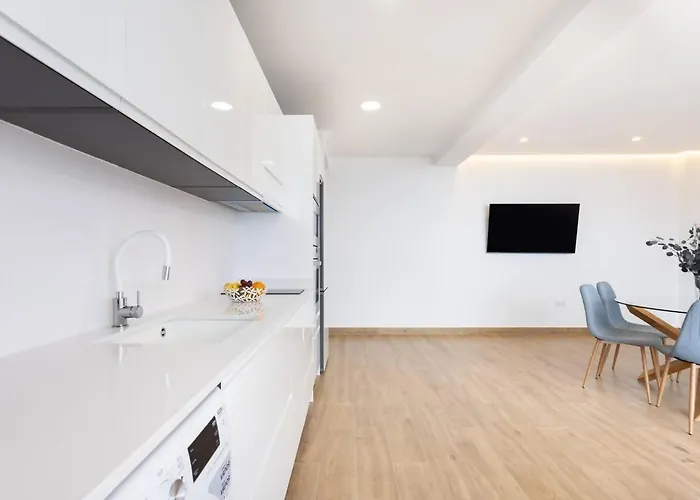 Sunnyland Ocean View Tenerife Apartment