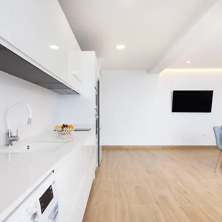 Sunnyland Ocean View Tenerife Apartman